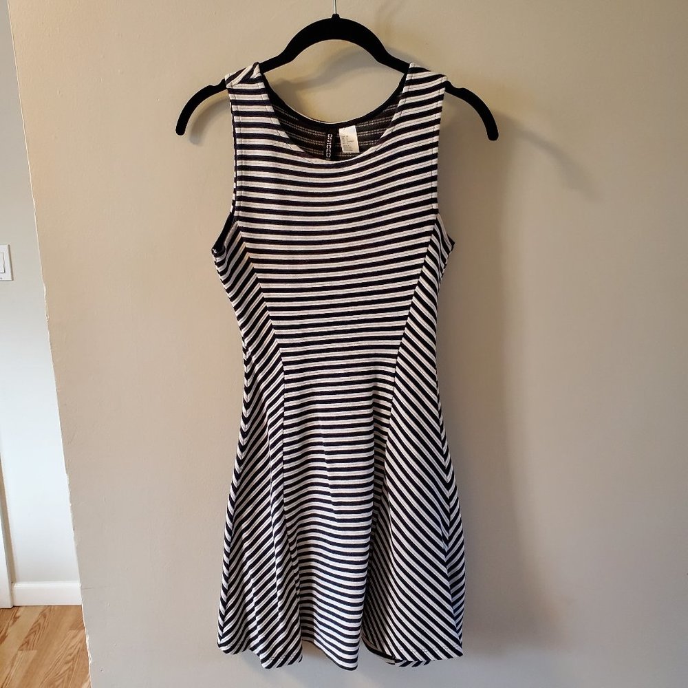 H&M | Navy & White Striped Bodycon Skater Dress